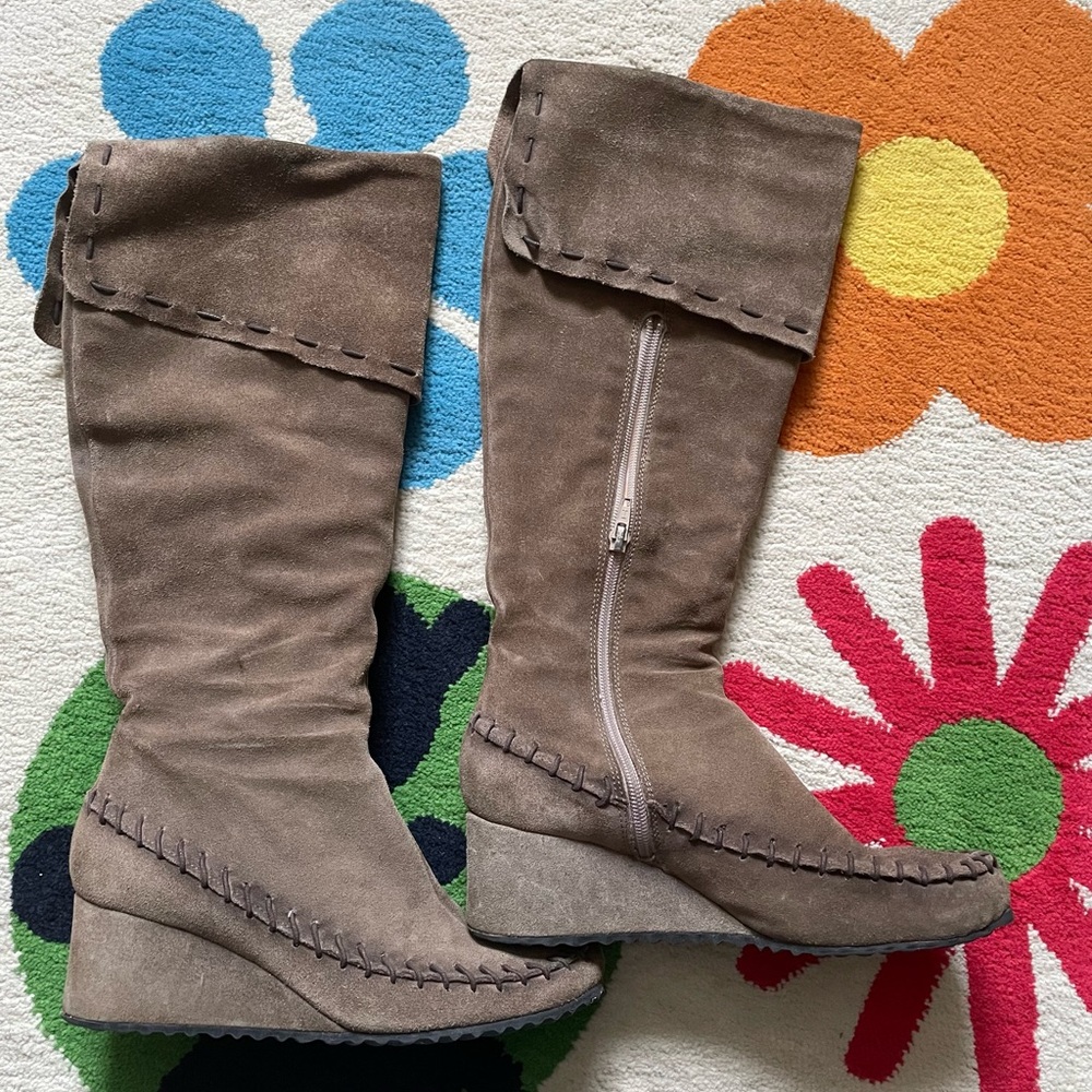 Vintage Aldo suede boots, size 38 EU